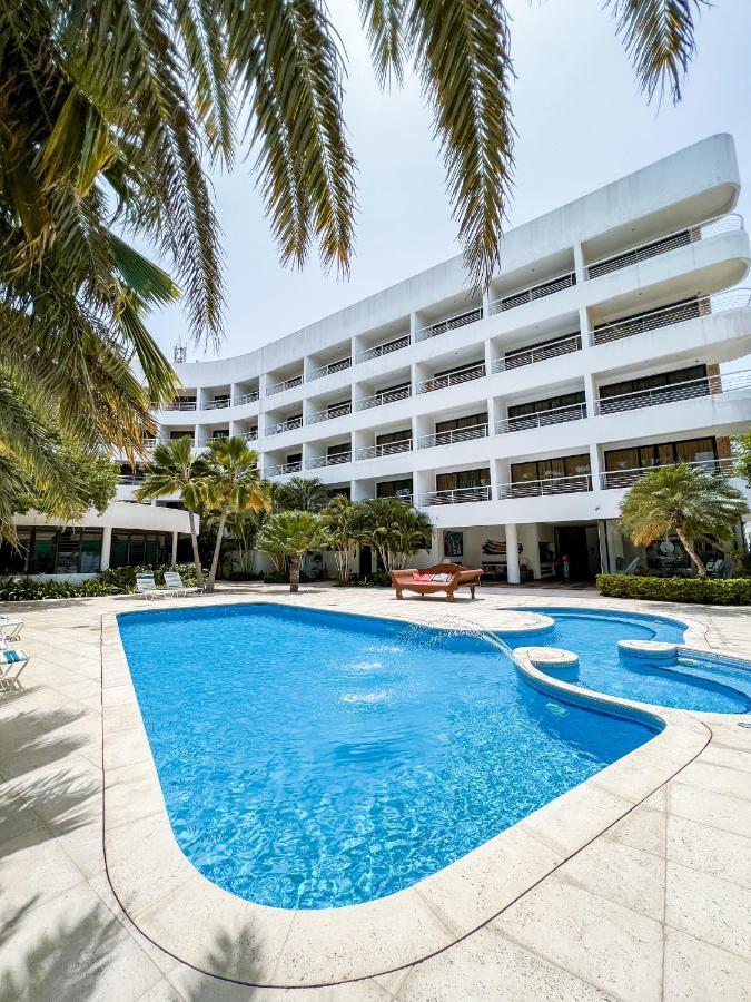 Hotel California Playa El Yaque 외부 사진