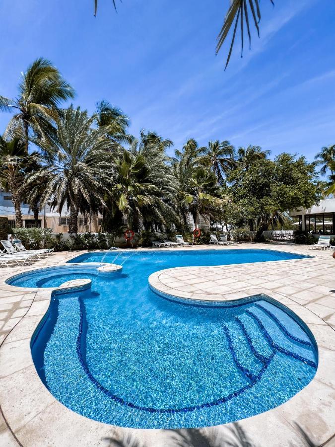 Hotel California Playa El Yaque 외부 사진